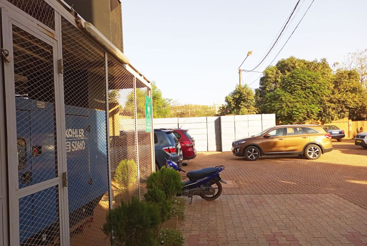 Bureaux en location au 1200 logements