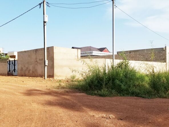 parcelle de 484 m² pan coupé en vente à Ouaga2000