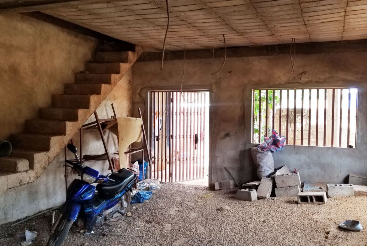 villa inachevée en vente à Zagtouli