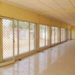 Show room 145 m² en location à Kamsonghin