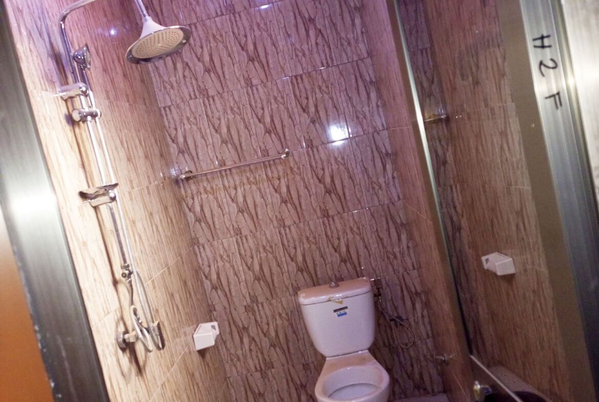 Duplex r+1 de 6 chambres en location à Nioko 1 - Saaba