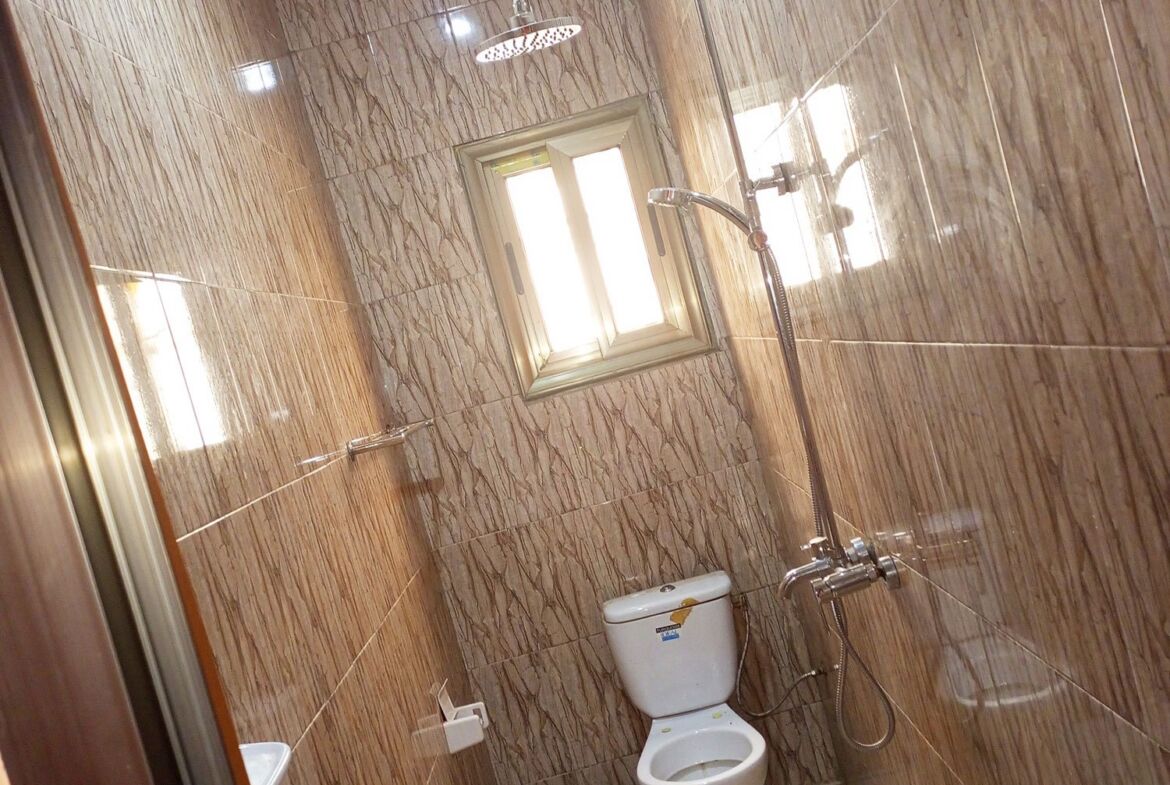 Duplex r+1 de 6 chambres en location à Nioko 1 - Saaba