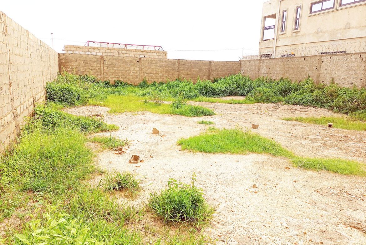 Une parcelle de 400 m² en vente à Ouaga2000 Extension Sud