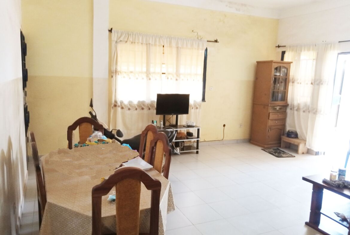 Villa F4 en vente à Bonheur ville