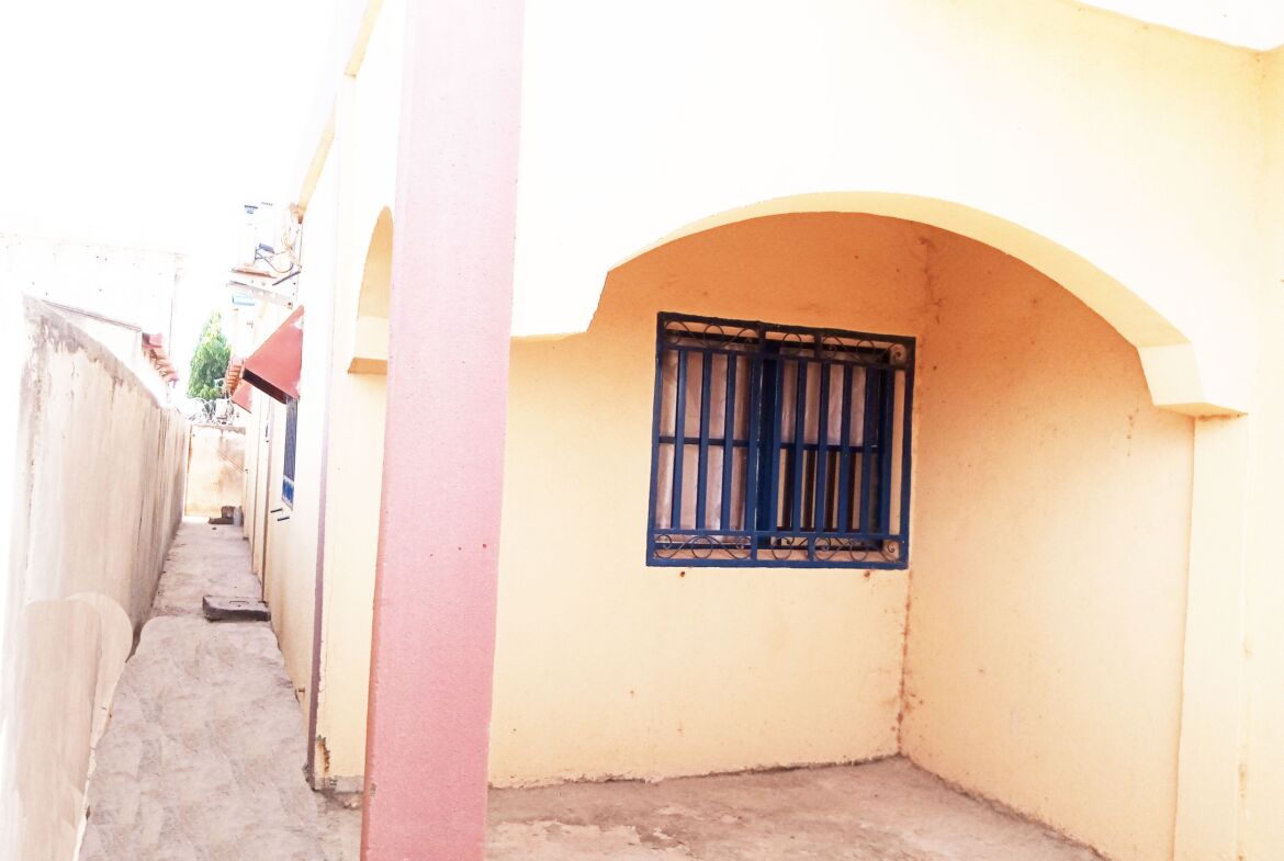 Villa F4 en vente à Bonheur ville