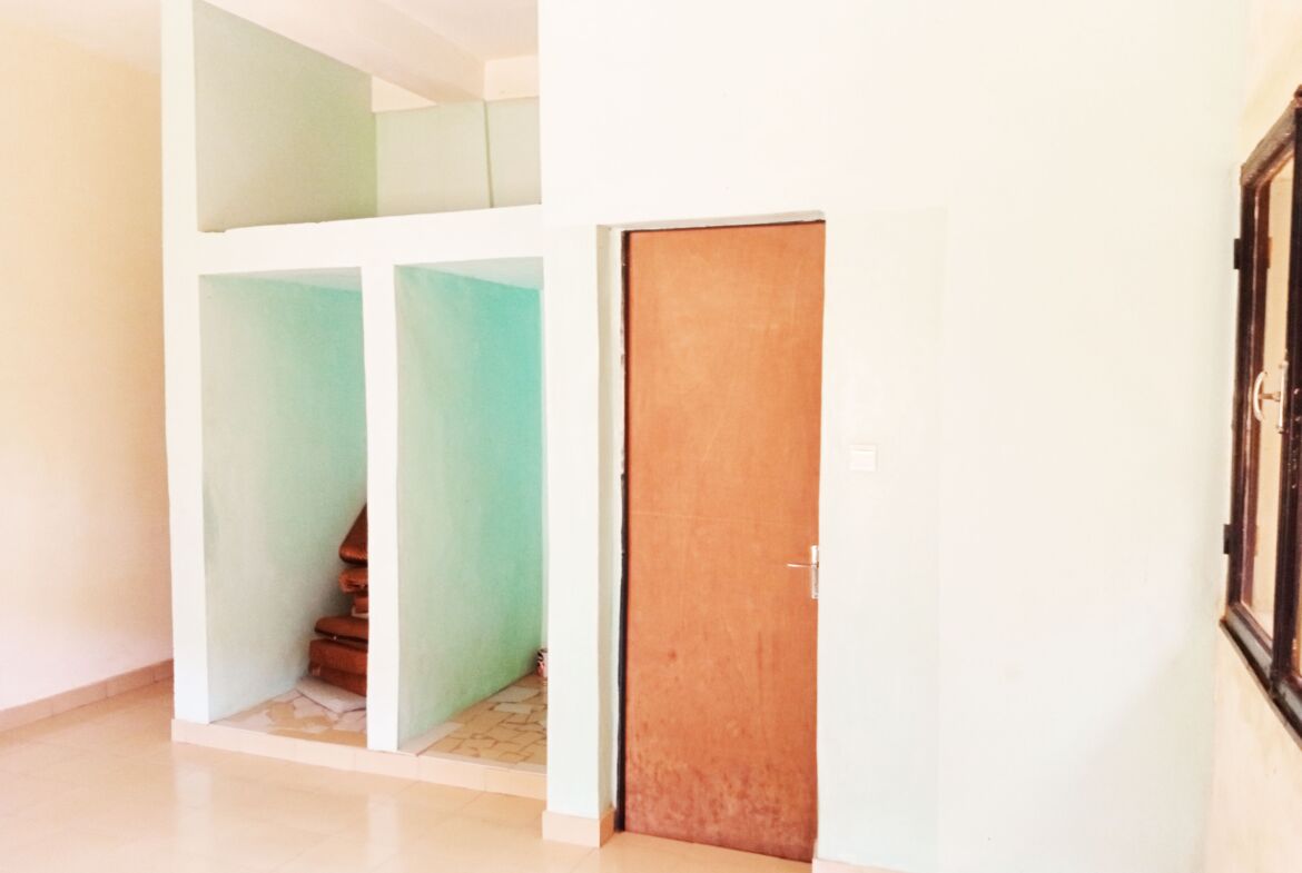 Villa F4 en vente à Bonheur ville