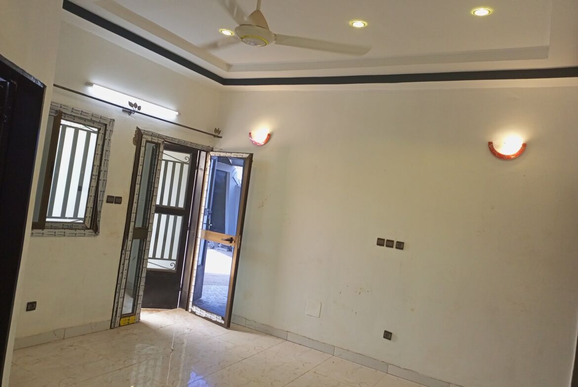 02 mini villas en location à Tampouy