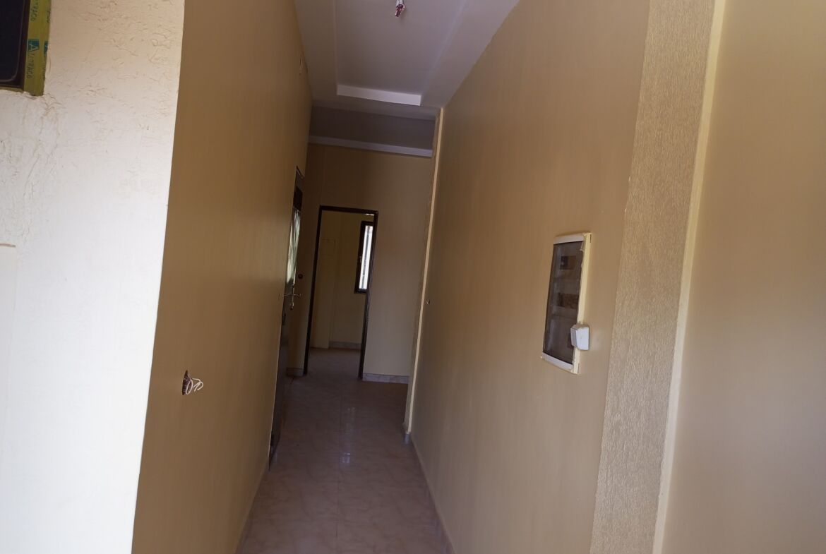 Duplex de 6 chambres nouvelle construction en location à Bangporé sur Perfector Immobilier