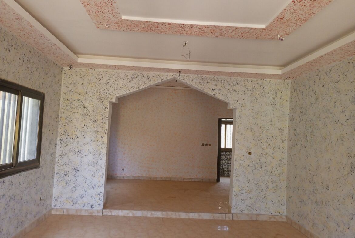 Duplex de 6 chambres nouvelle construction en location à Bangporé sur Perfector Immobilier