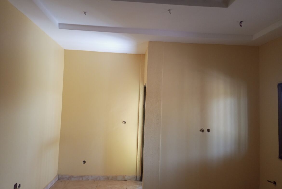 Duplex de 6 chambres nouvelle construction en location à Bangporé sur Perfector Immobilier