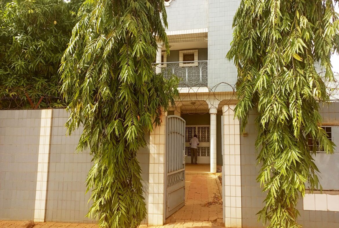 Complexe immobilier en vente à Ouaga2000 Zone A