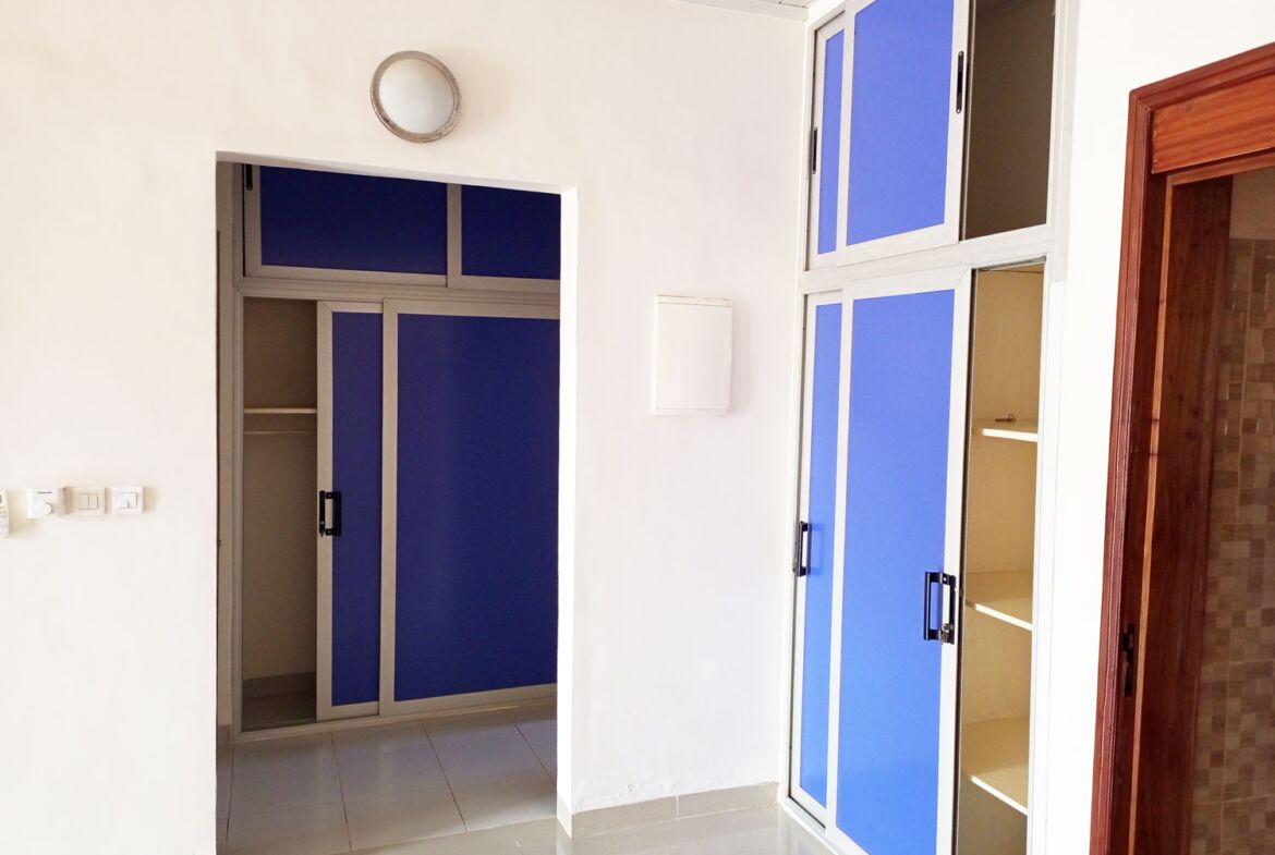Une minivilla de 2 chambres en location à Wayalghin sur Perfector Immobilier