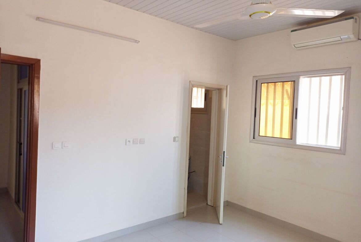 Une minivilla de 2 chambres en location à Wayalghin sur Perfector Immobilier