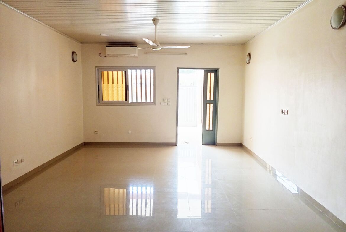 Une minivilla de 2 chambres en location à Wayalghin sur Perfector Immobilier