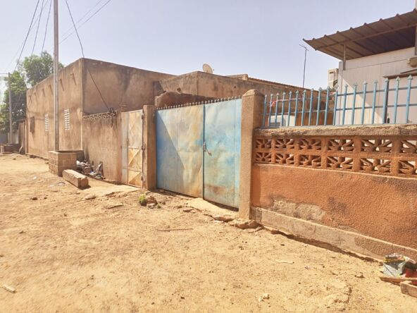 Parcelles jumelées de 800 M² en vente à Pissy